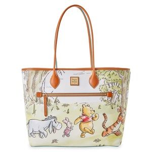 Winnie the Pooh Dooney & Bourke Limited Edition Passholder Exclusive Tote Disney